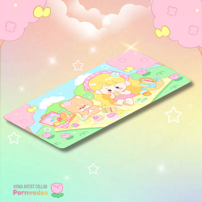 KOWA X MILKYCHUCHU DESKMAT